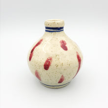 Carica l'immagine nel visualizzatore di Gallery, Bottiglia Gres rosso.