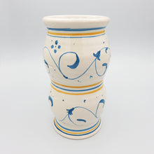 Carica l'immagine nel visualizzatore di Gallery, Vaso da Farmacia Maiolica.