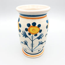Carica l'immagine nel visualizzatore di Gallery, Vaso da farmacia, Maiolica