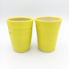 Carica l'immagine nel visualizzatore di Gallery, Bicchieri Gres Gialli